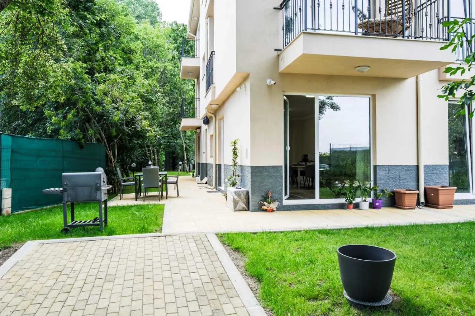 בית נופש וארנה Garden Apartment Fichoza 1 - 80 M From The See בולגריה